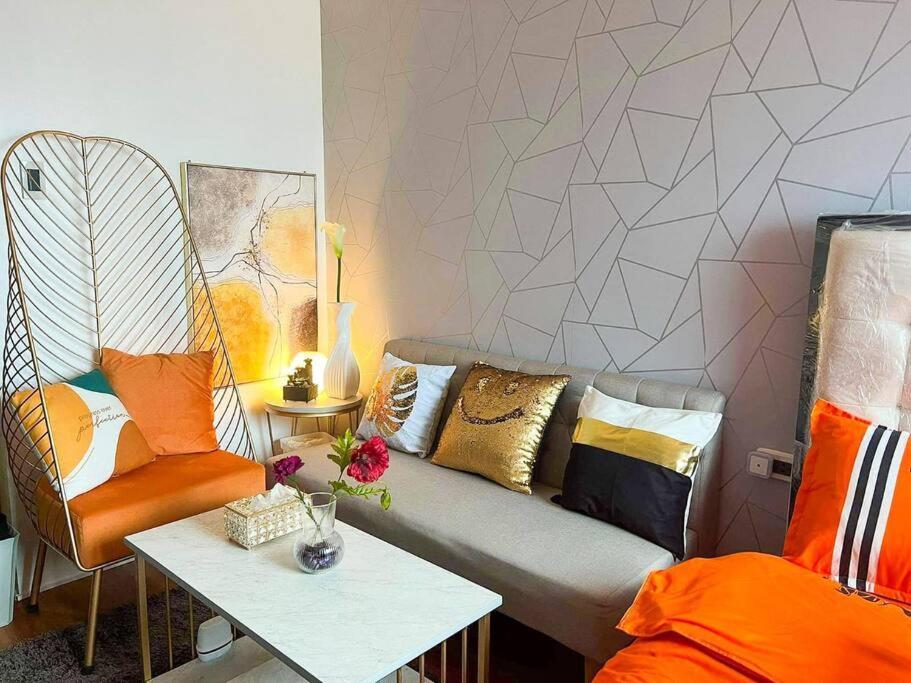 Cozy Studio Unit At Sun Residences Quezón by Eksteriør bilde